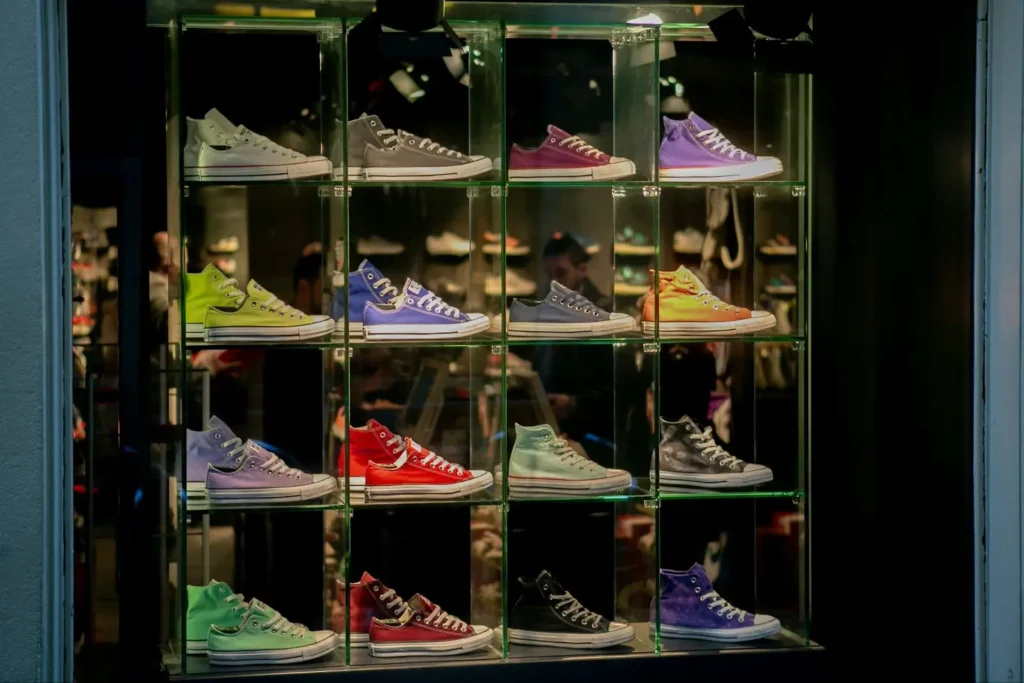 a guide to retail security glass systems for forced entry and theft prevention