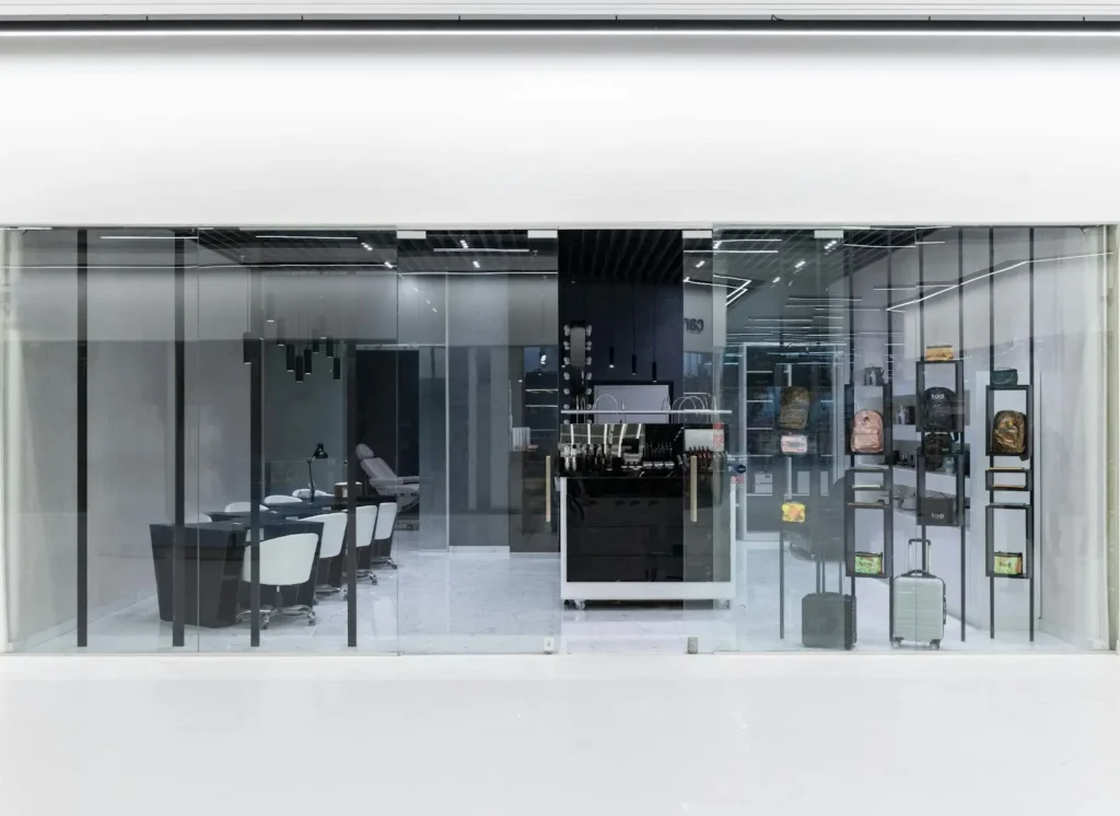 achieve bullet resistant custom glass facades with riot glass rg1 xl oversized glazing4