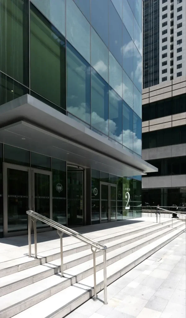 how does glass type affect building security3